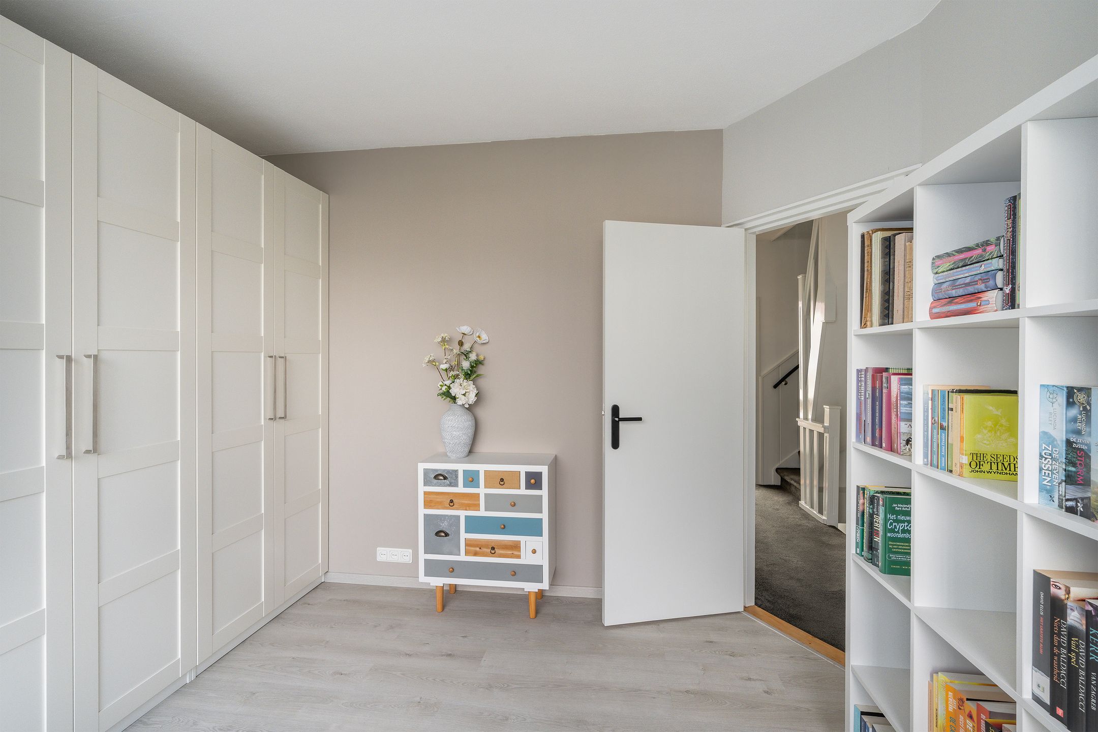 Photo 36 of Sweelinckstraat 138
