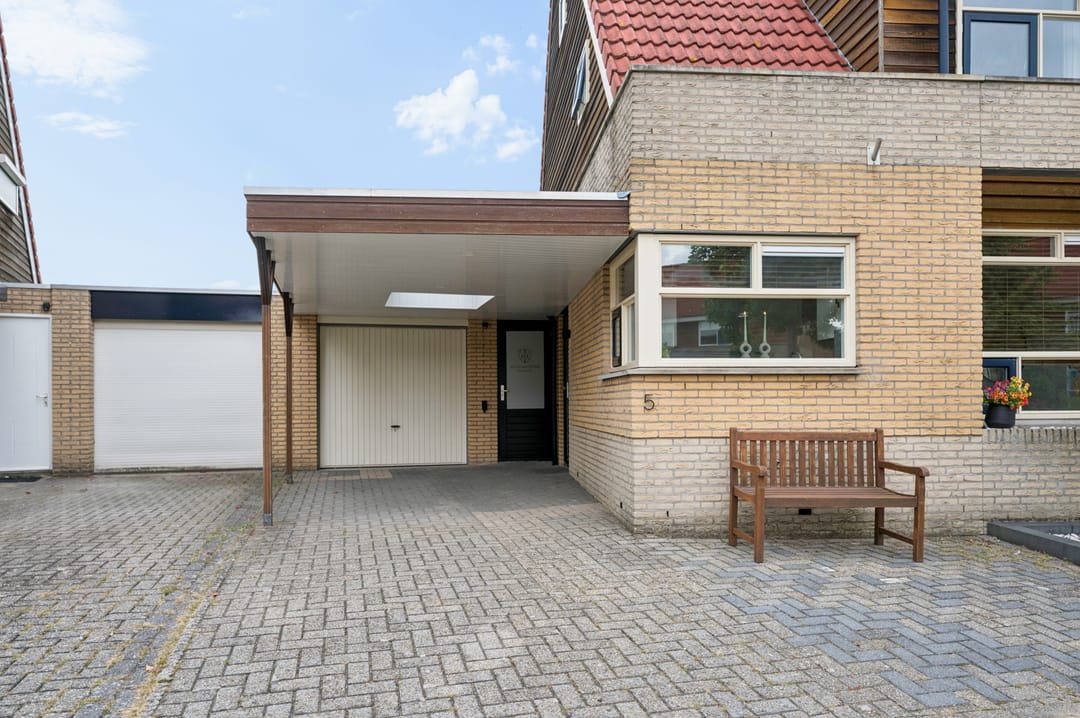 Photo 11 of Bloemenhof 5