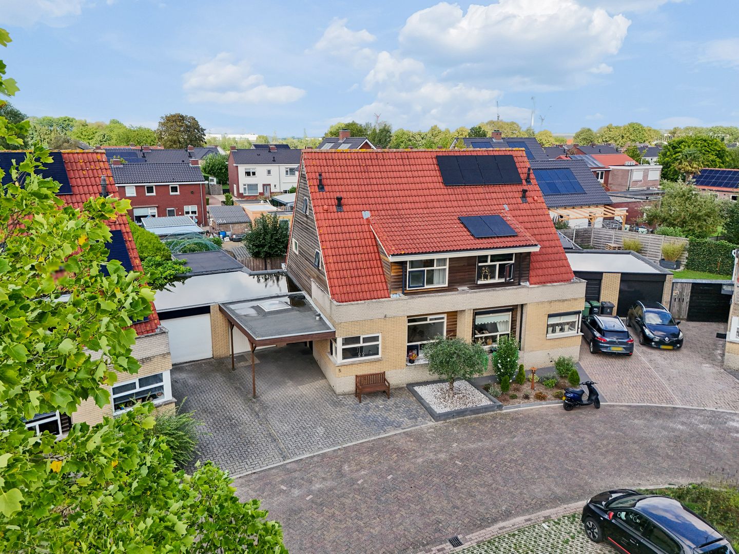 Photo 10 of Bloemenhof 5