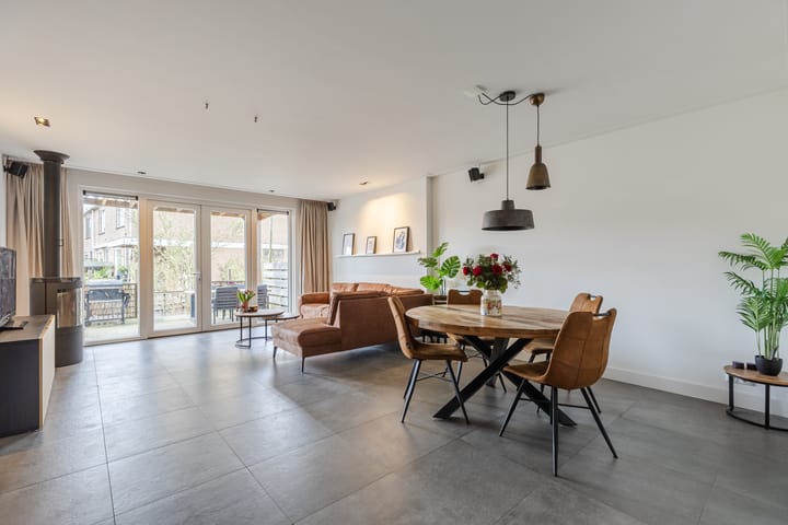 Tussenwoning te koop: Kaasmaker 49, Assendelft