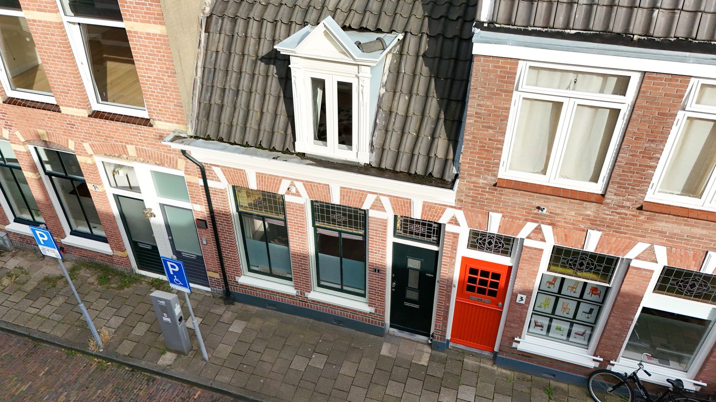 Foto 40 van Waldeck Pyrmontstraat 1