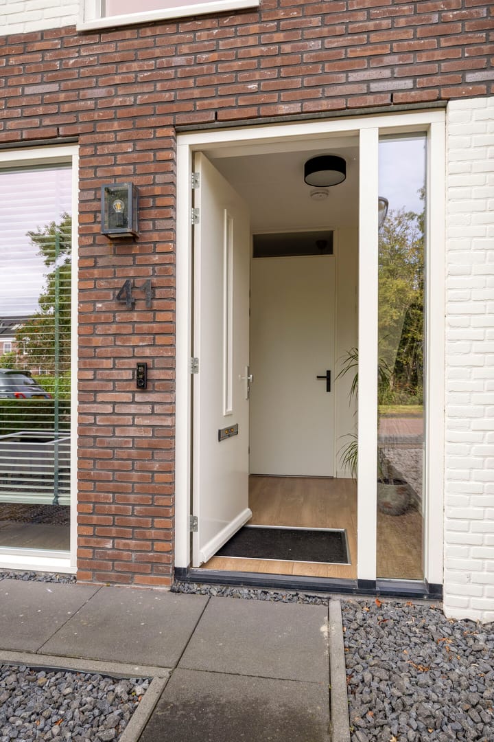Tussenwoning te koop: Es 41, Leek