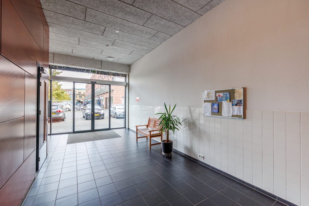 Photo 38 of H. Leefsmastraat 53