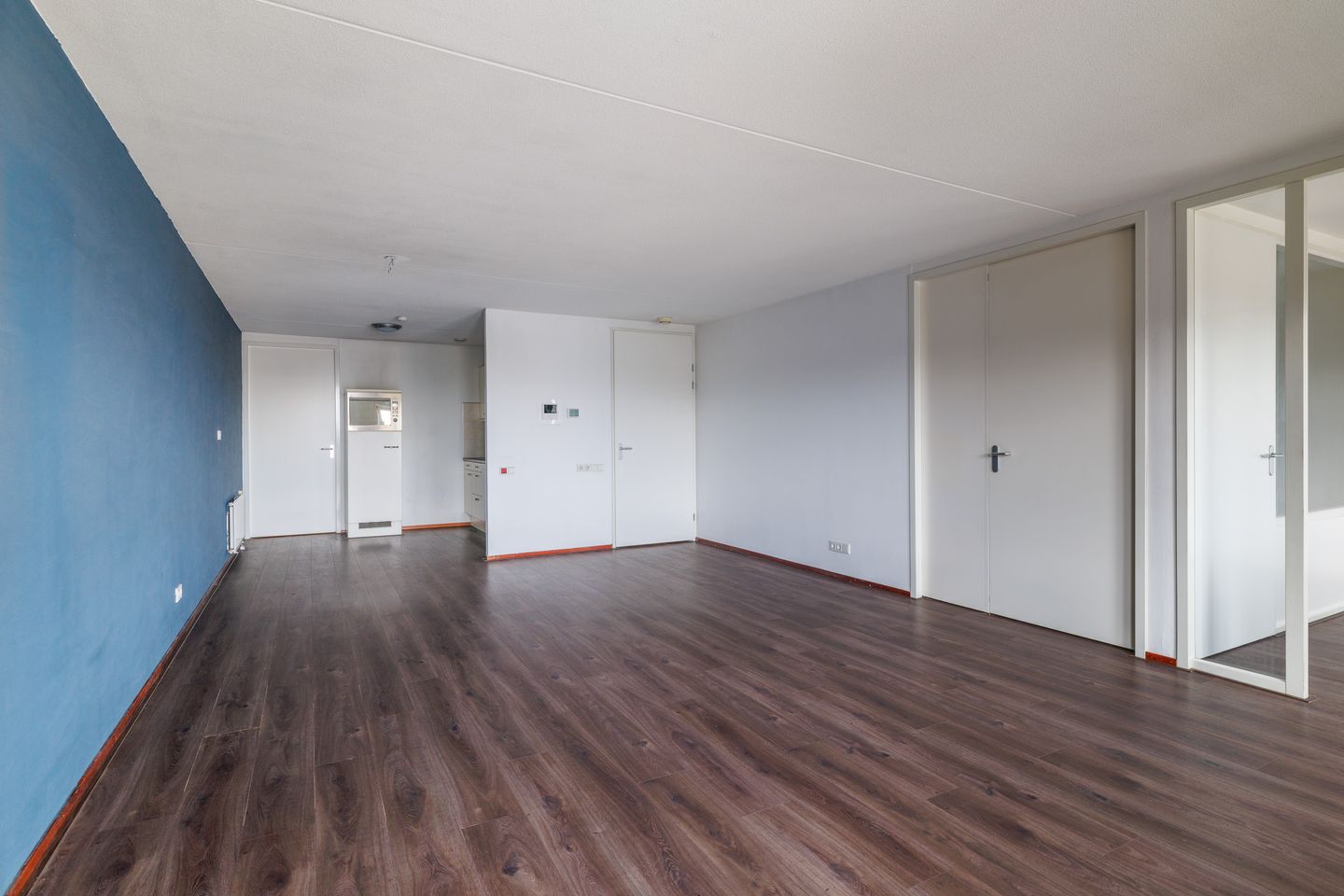 Photo 10 of H. Leefsmastraat 53