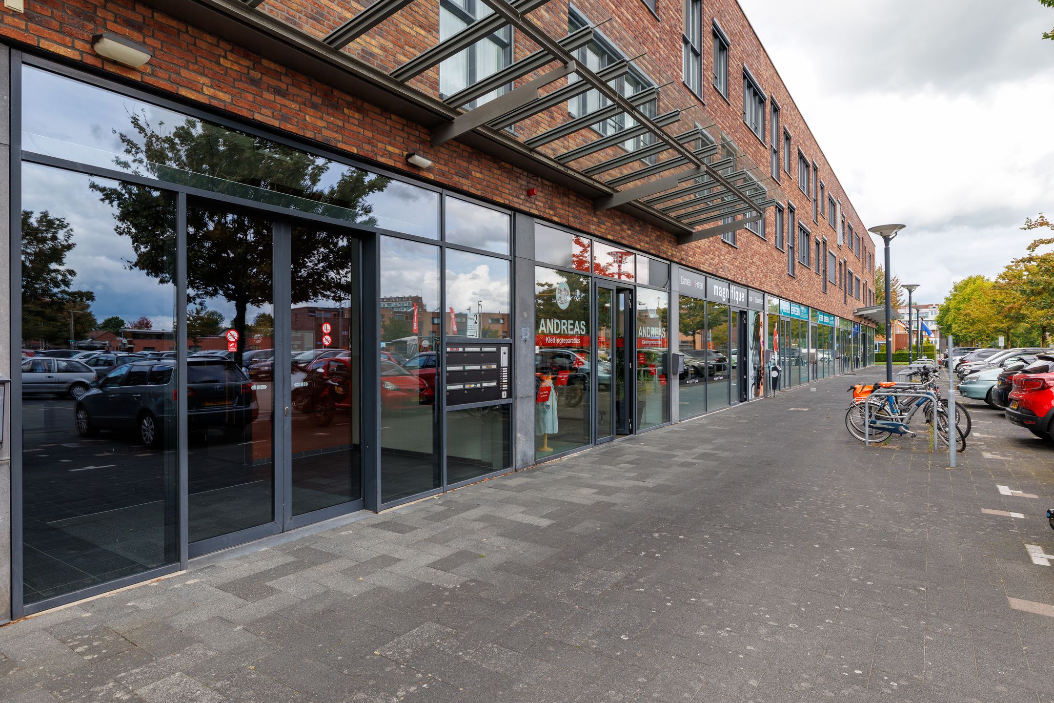 Photo 6 of H. Leefsmastraat 53