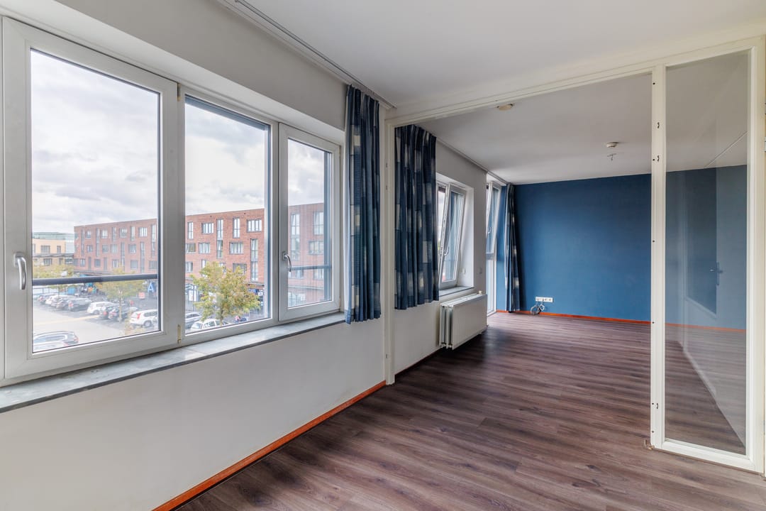 Photo 17 of H. Leefsmastraat 53