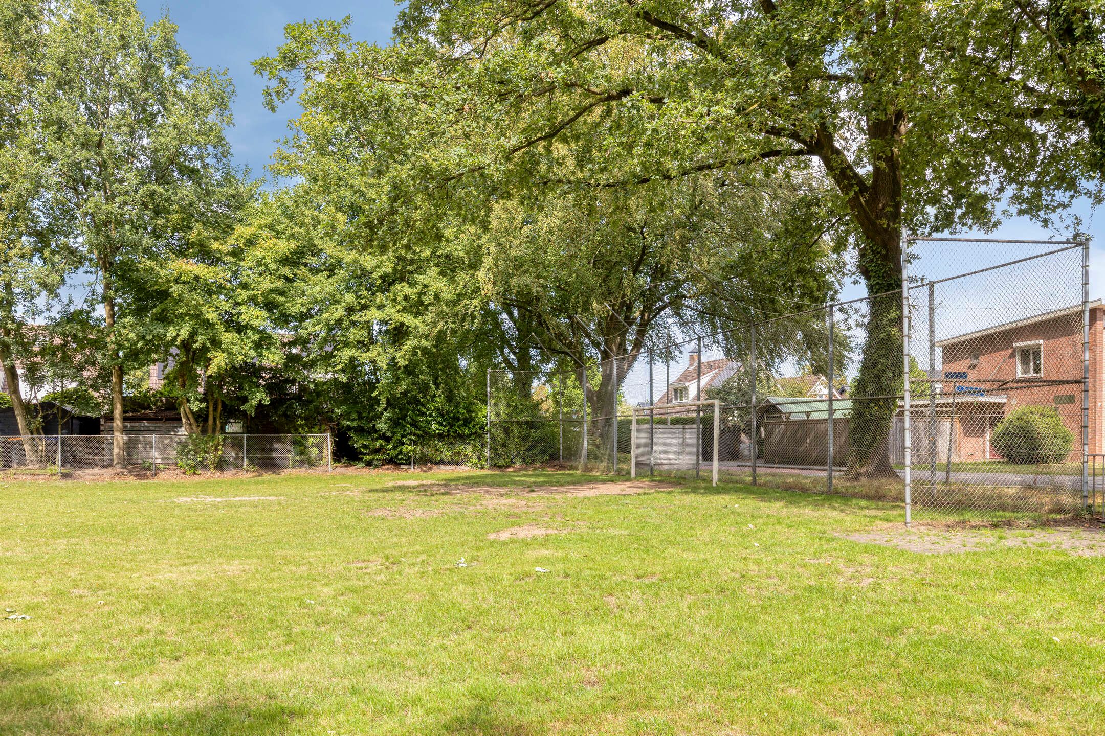 Photo 60 of Bernard van Galenstraat 6