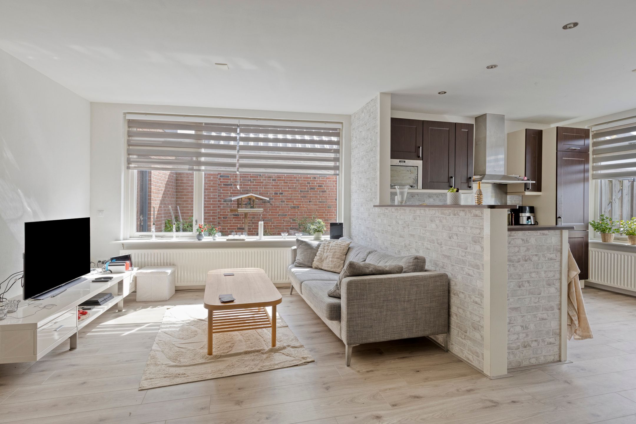 Photo 39 of Bernard van Galenstraat 6