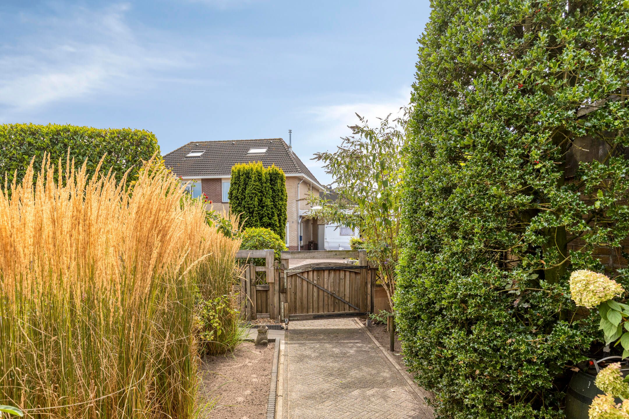 Photo 51 of Bernard van Galenstraat 6
