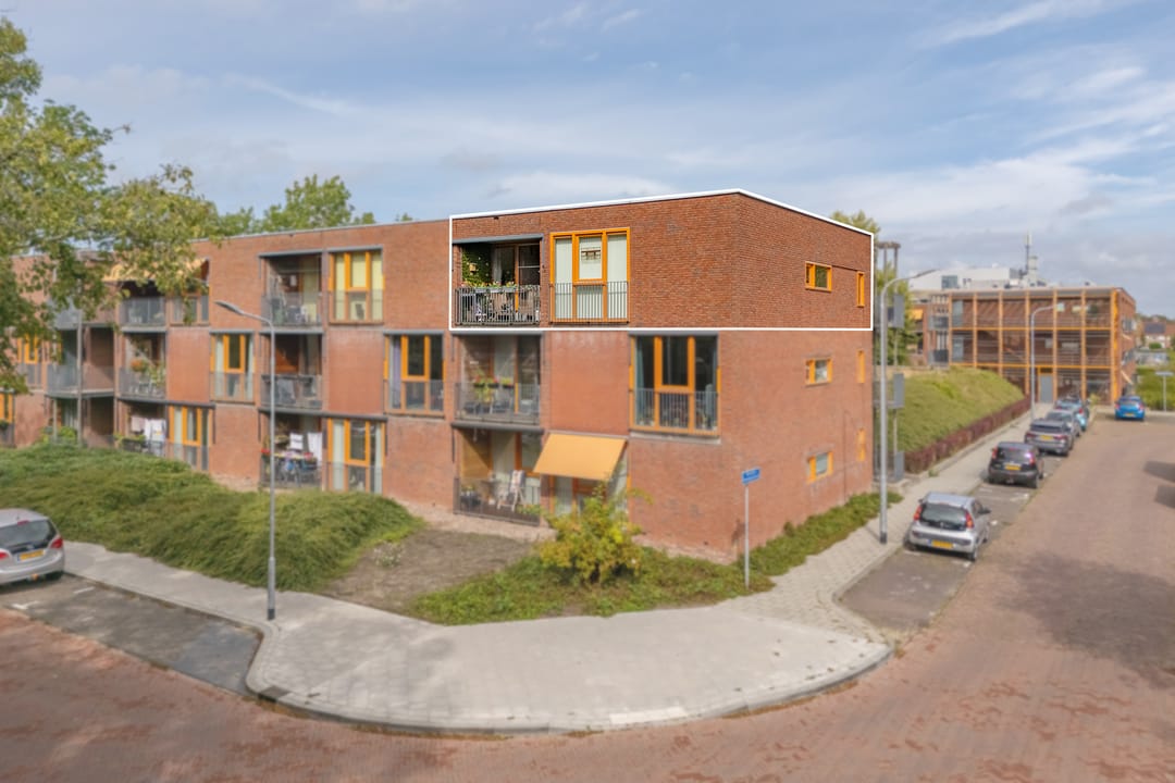 Foto 1 van Nieuwerkerckeplein 57