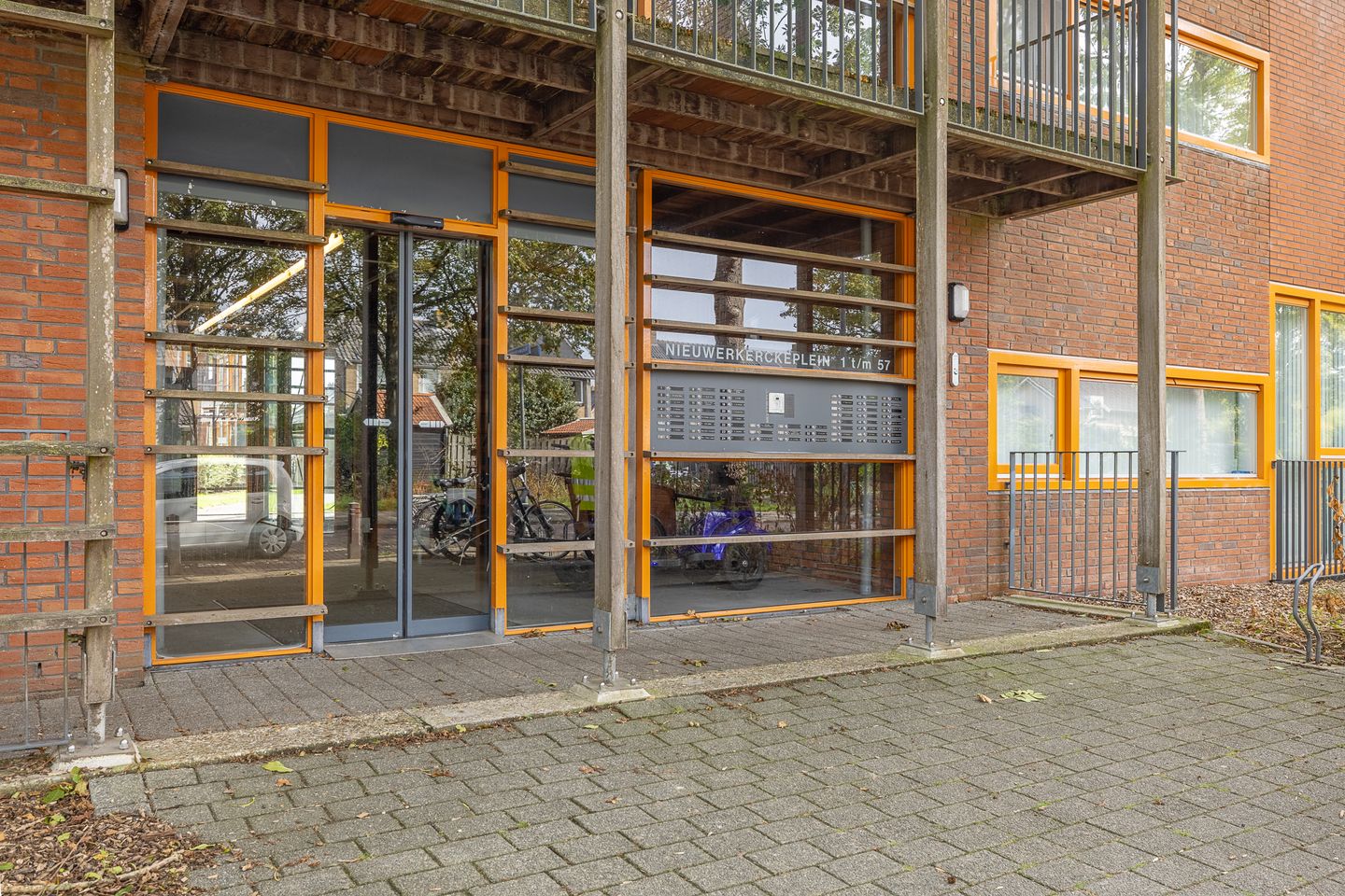 Foto 10 van Nieuwerkerckeplein 57