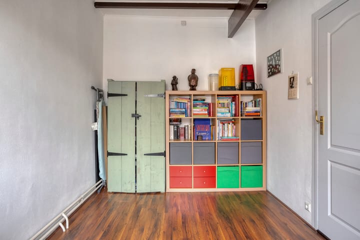 Tussenwoning te koop: Scholiersberg 6, Bergen Op Zoom