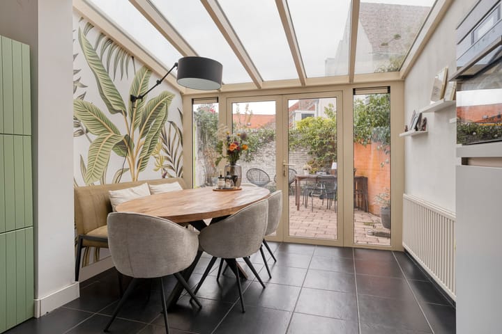 Tussenwoning te koop: Scholiersberg 6, Bergen Op Zoom