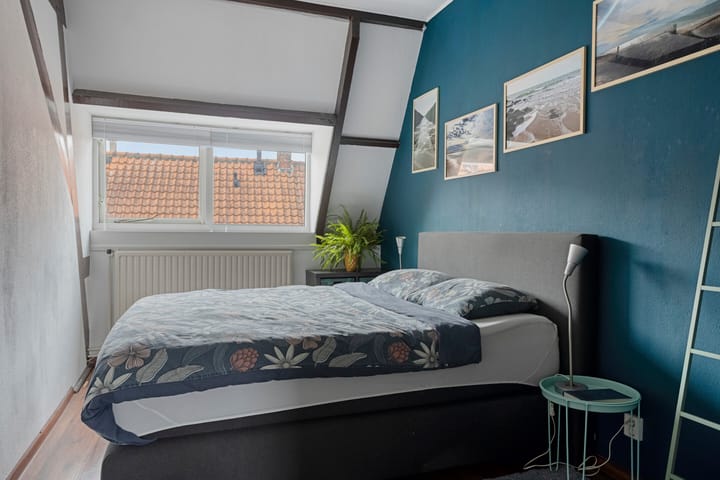 Tussenwoning te koop: Scholiersberg 6, Bergen Op Zoom