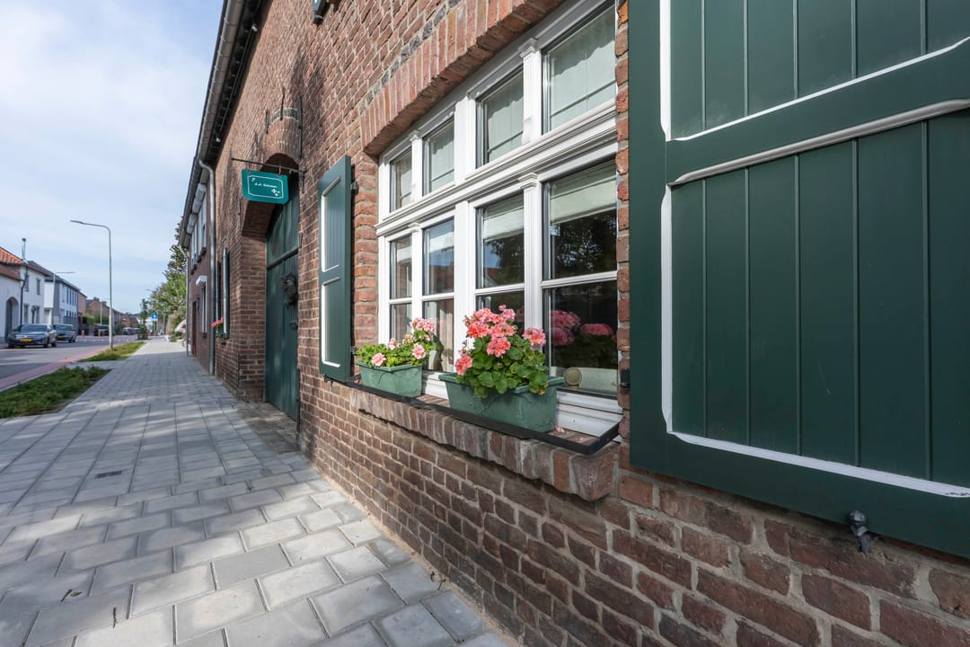 Photo 26 of Nieuwwijkstraat 17
