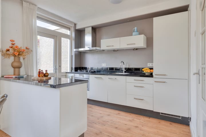 Tussenwoning te koop: Boksdoornplantsoen 37, Schoorl