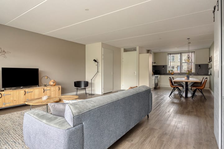 Hoekwoning te koop: Rozenbottel 6, Hengelo
