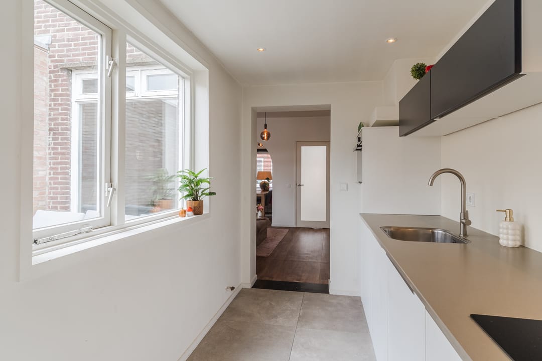 Photo 11 of Lijsterstraat 13