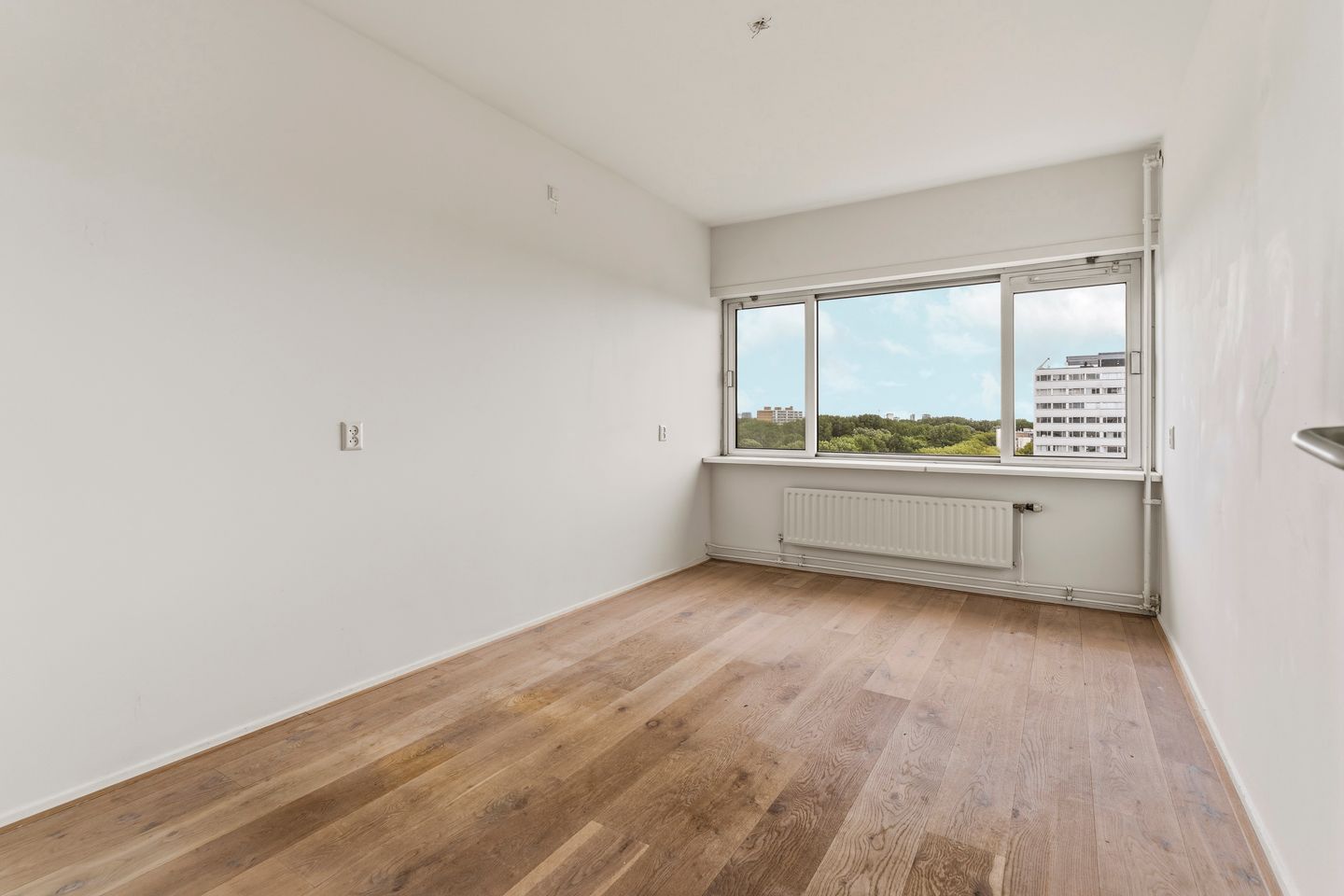 Photo 10 of Van Leijenberghlaan 167