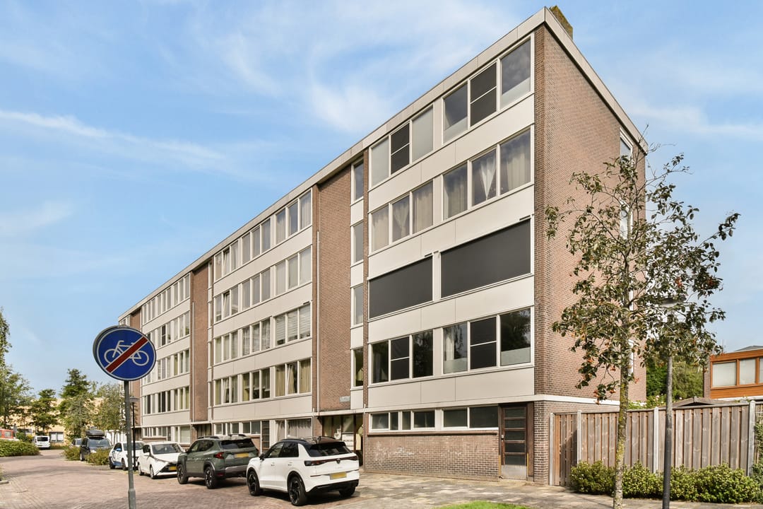 Foto 2 van Van 't Hoffstraat 2