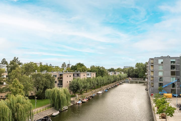 Appartement te koop: Isaac Titsinghkade 2D1, Amsterdam