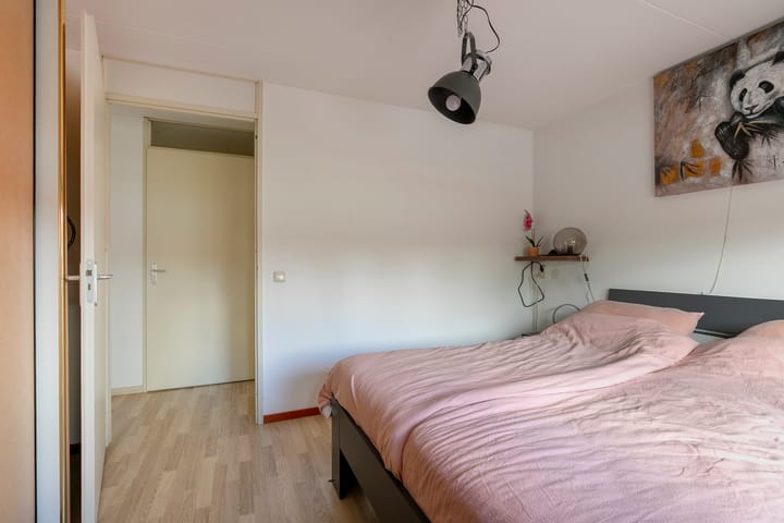 Hoekwoning te koop: Robert Fruinstraat 10, Tilburg