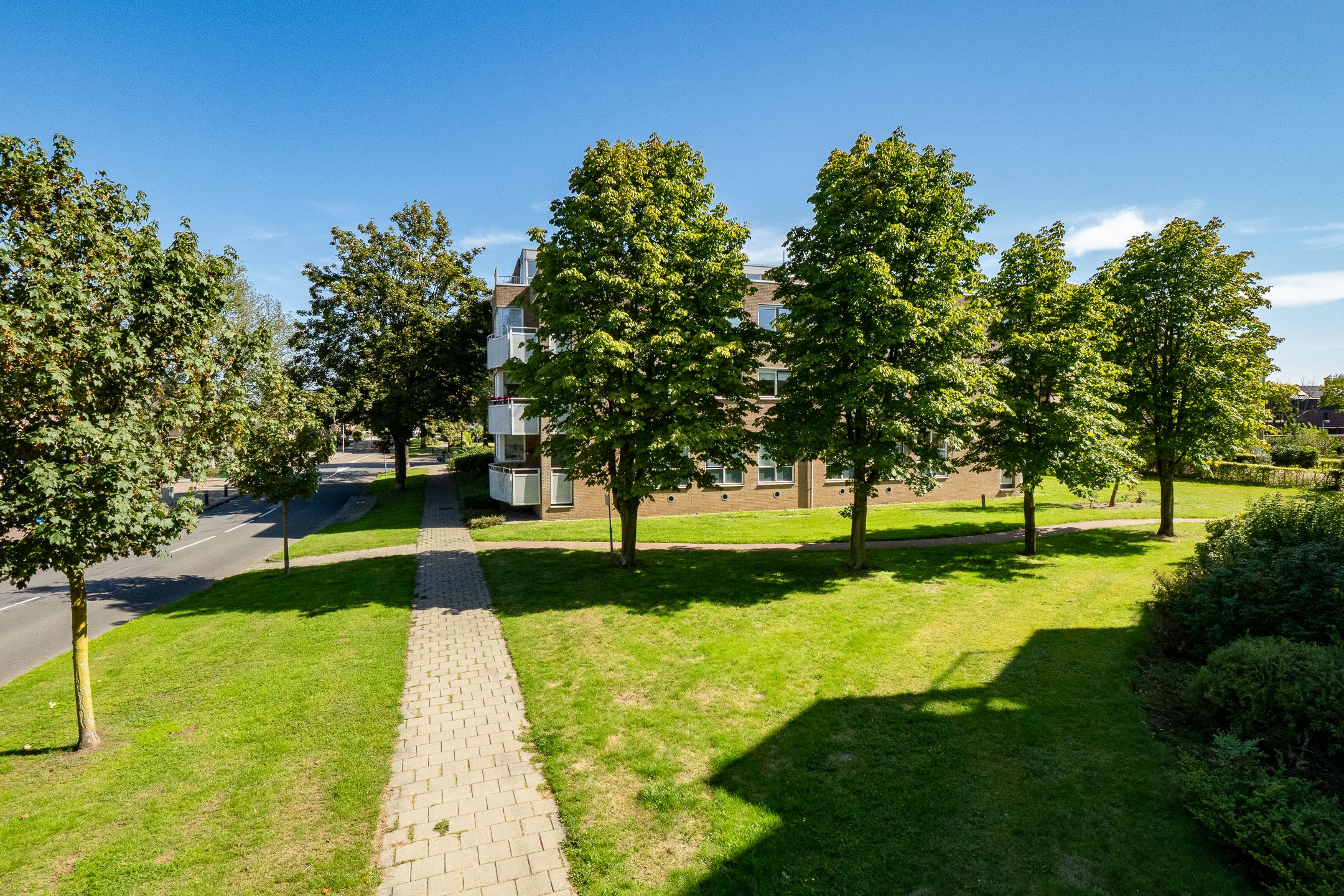 Photo 33 of Curiestraat 57