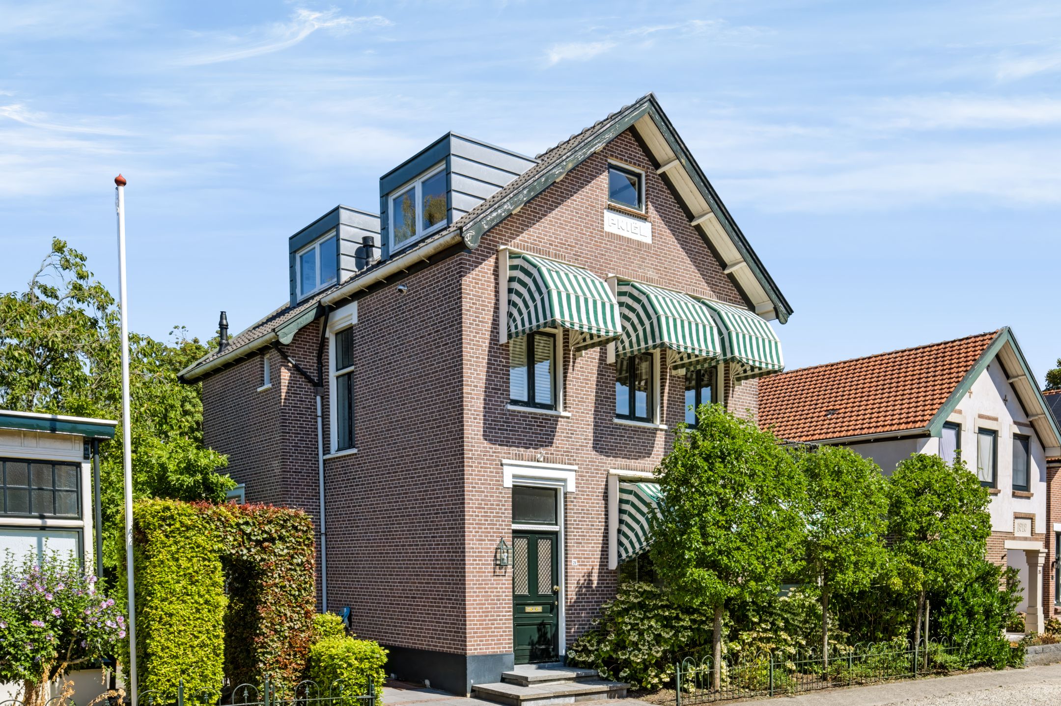 Badhuisweg 28 