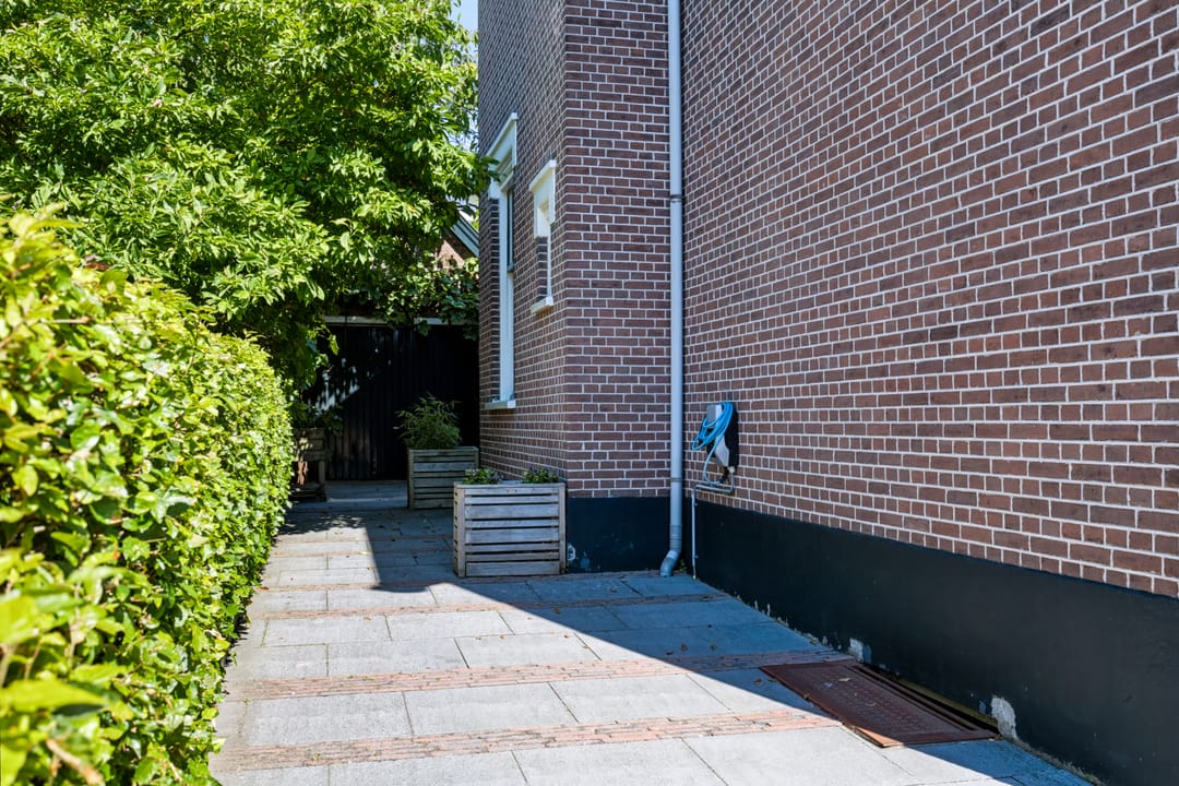 Photo 53 of Badhuisweg 28