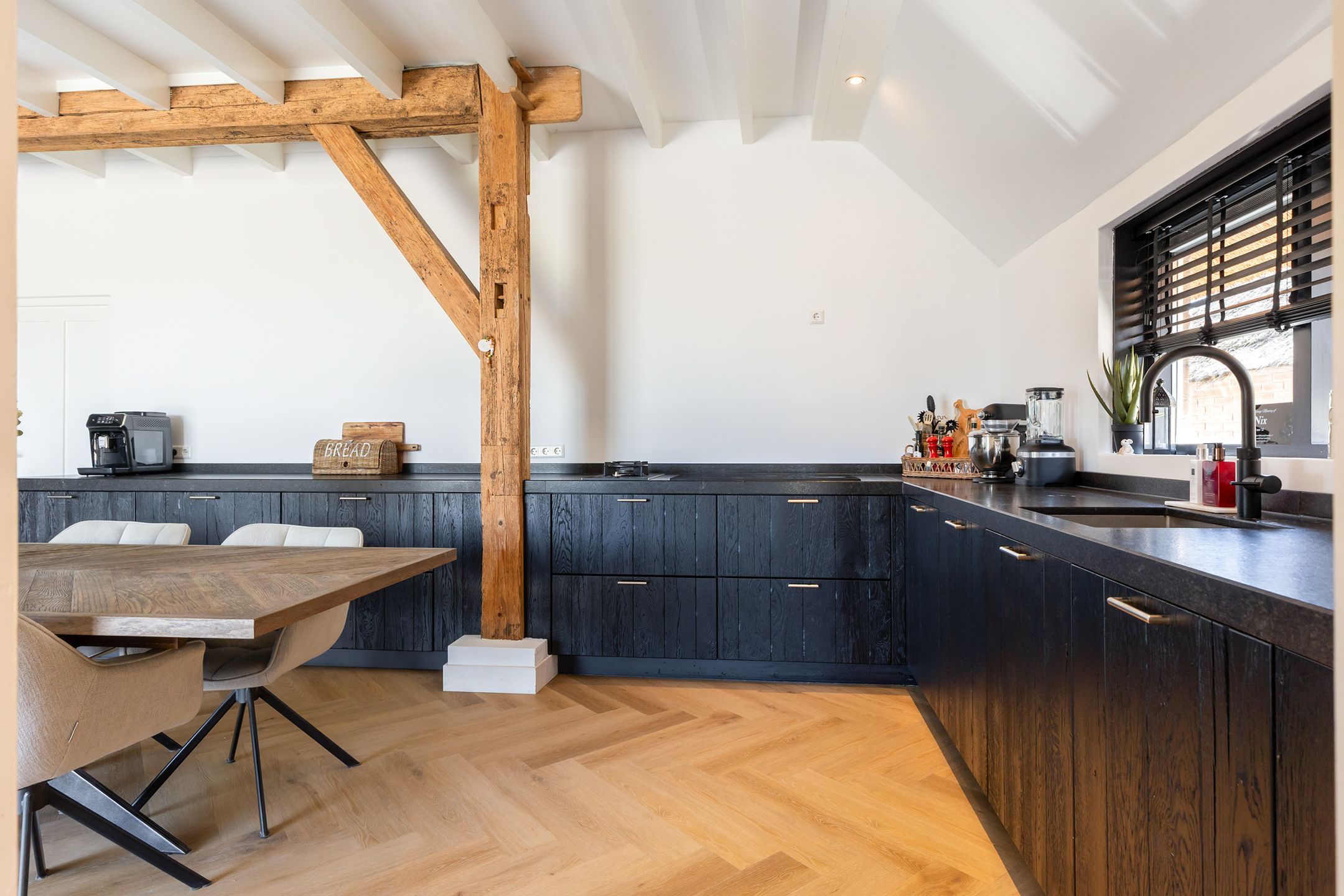 Photo 12 of Geerstraat 24