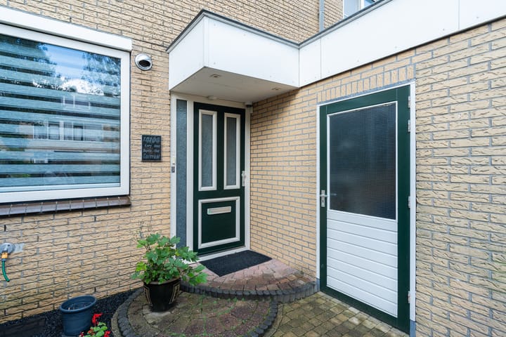 Tussenwoning te koop: Graan voor Visch 18106, Hoofddorp