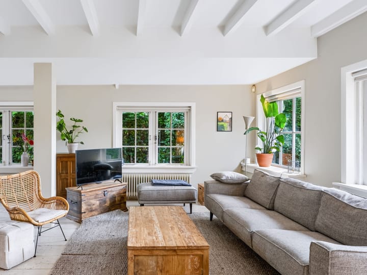 Vrijstaande woning te koop: Eikenlaan 24, Bergen (Nh)