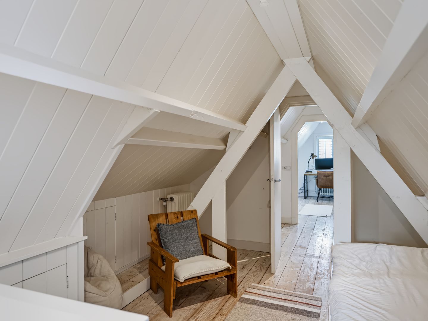 Photo 34 of Eikenlaan 24