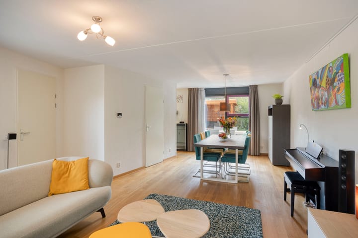 Foto 4 van Elsenestraat 1