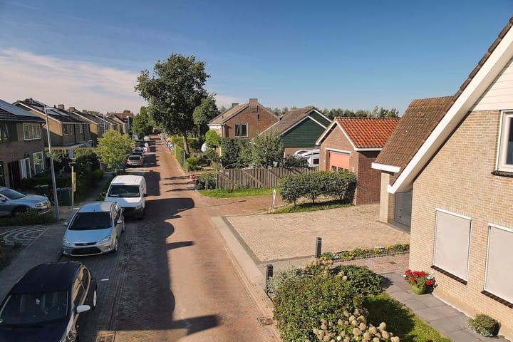 Woning te koop: Stationsweg 9, Kwadijk
