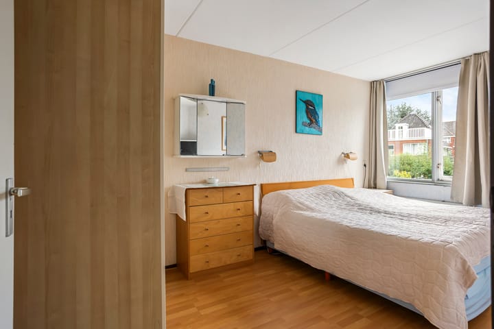 Tussenwoning te koop: Frits Slompstraat 3, Leidschendam