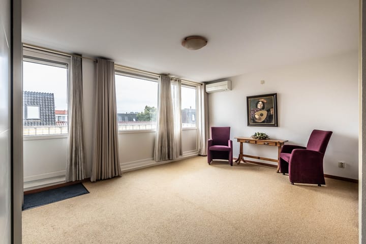 Tussenwoning te koop: Julianapark 36, Haarlem