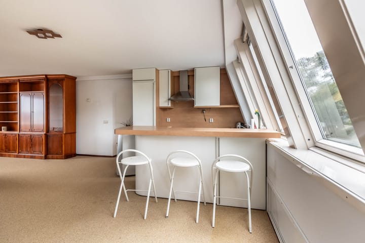 Tussenwoning te koop: Julianapark 36, Haarlem