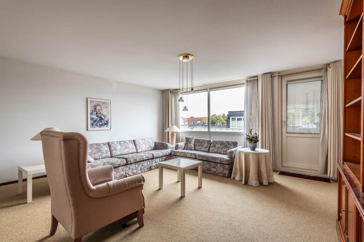 Tussenwoning te koop: Julianapark 36, Haarlem