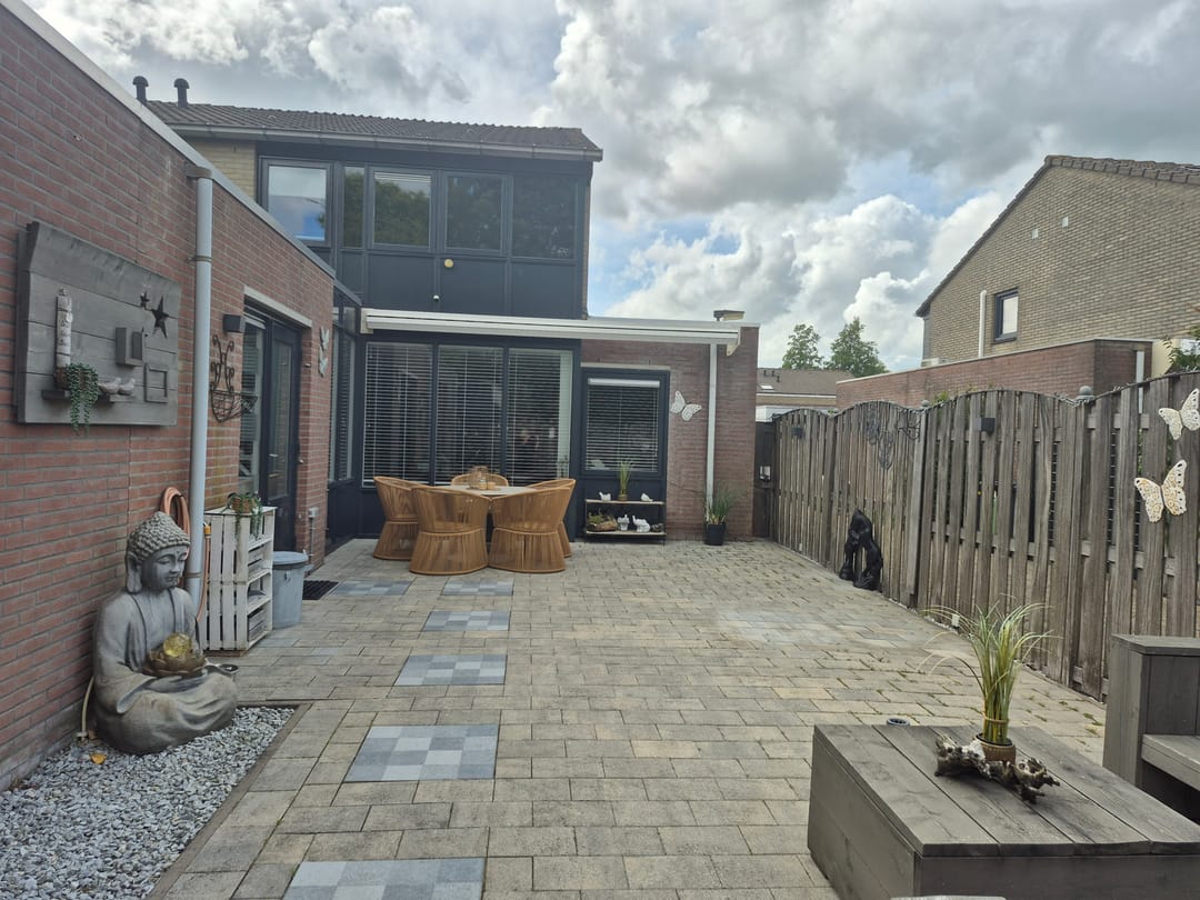 Photo 38 of Botertonstraat 53