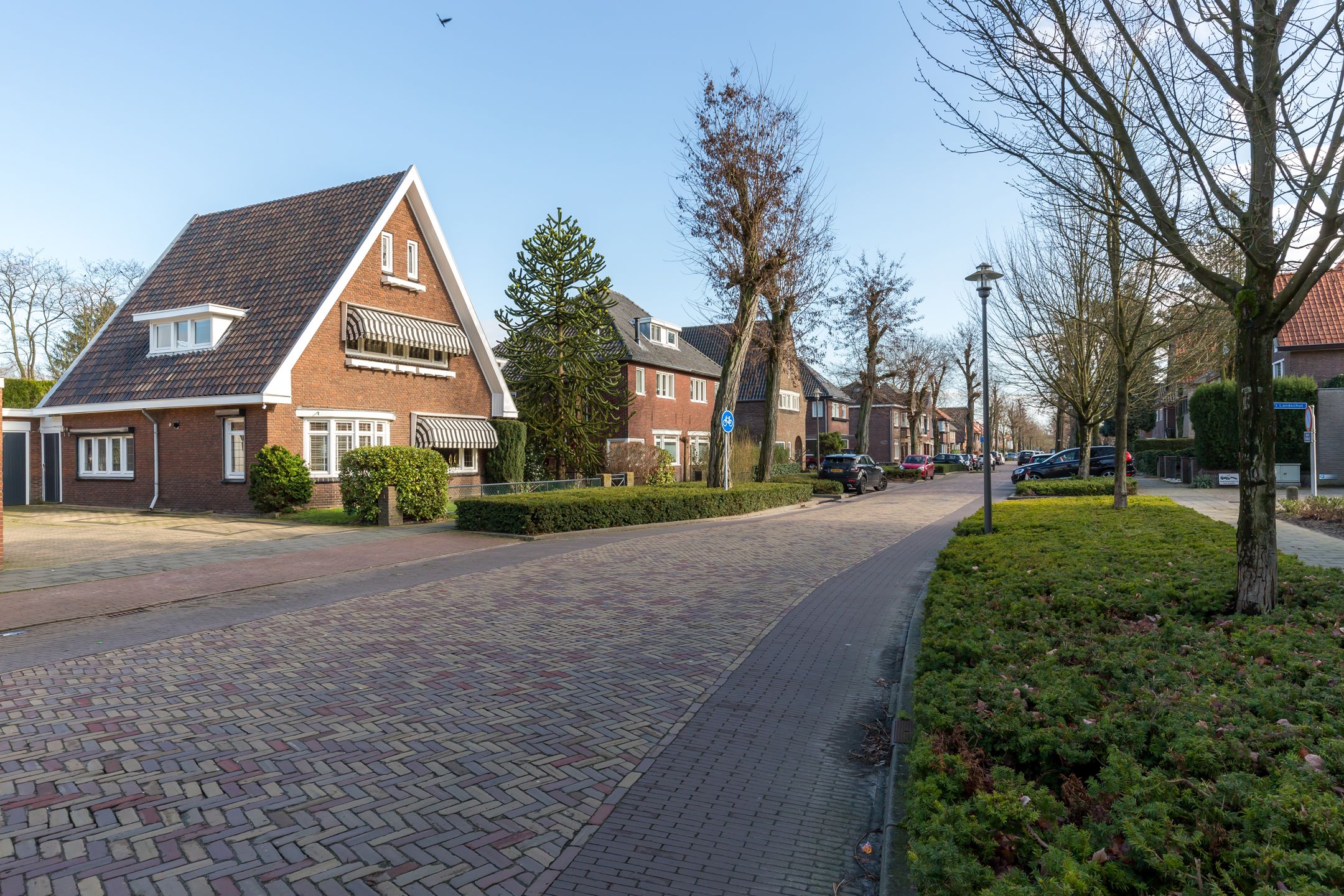 Foto 45 van Koningin Wilhelminalaan 1