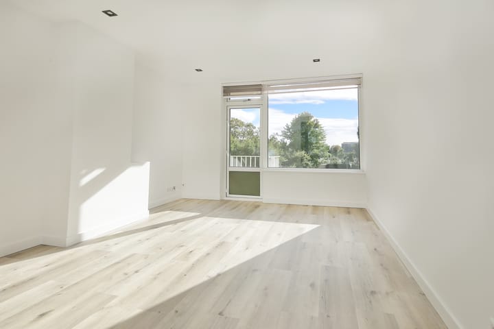 Appartement te koop: Einsteinlaan 227, Badhoevedorp