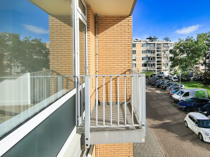 Appartement te koop: Einsteinlaan 227, Badhoevedorp
