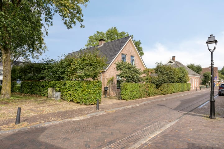 Vrijstaande woning te koop: Hoofdstraat 47, Diever