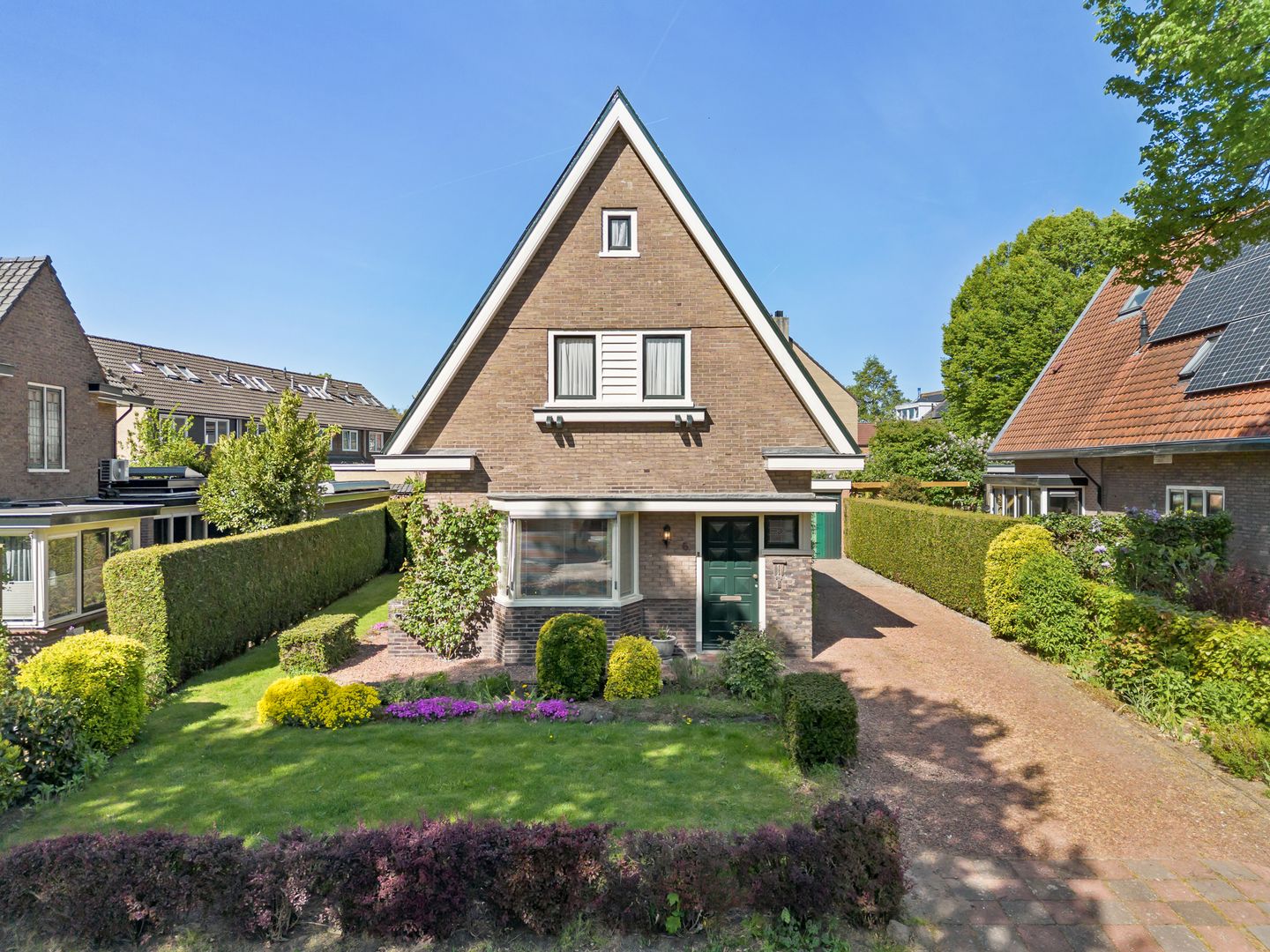 Foto 40 van Meester van Rennesweg 6