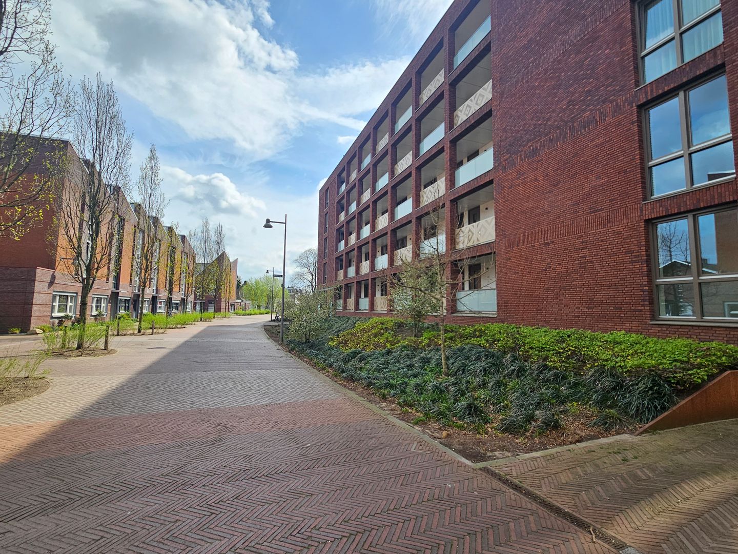 Photo 5 of Koningsloper 409