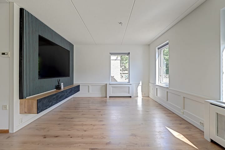 Vrijstaande woning te koop: S. van der Molenstrjitte 5, Wijnaldum