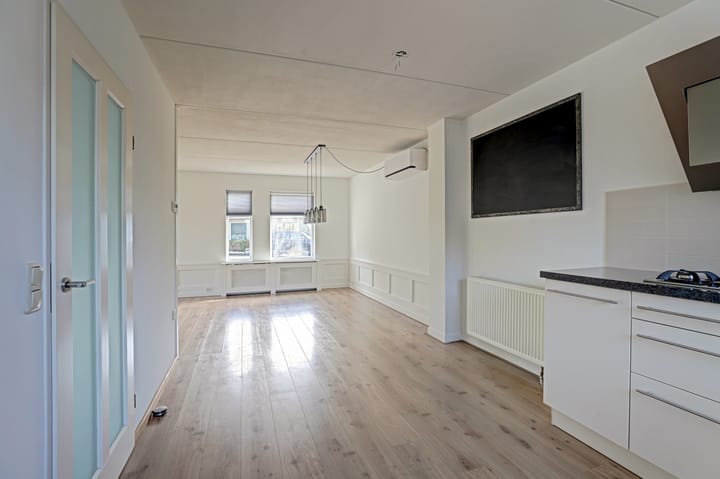 Vrijstaande woning te koop: S. van der Molenstrjitte 5, Wijnaldum