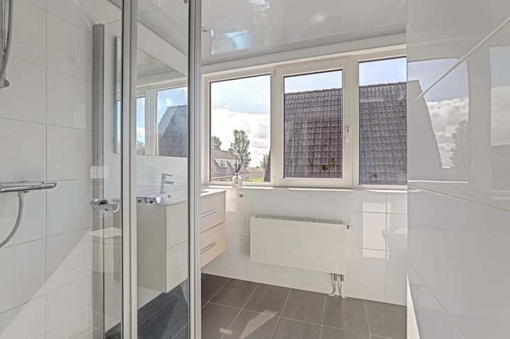Vrijstaande woning te koop: S. van der Molenstrjitte 5, Wijnaldum