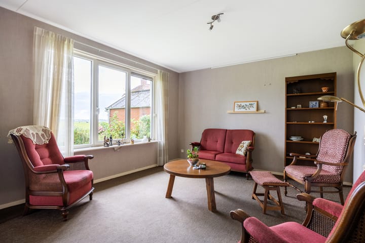 Vrijstaande woning te koop: Burchtweg 12, Sauwerd